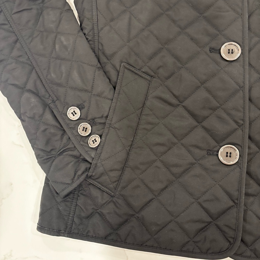 Burberry Black Quilted Puffer Jacket - Picture 4 of 10